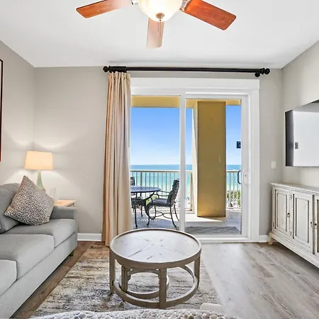 Grand Panama Beach Resort Pet Friendly Rentals By Panhandle Getaways Panama City Beach Room photo