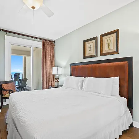 Grand Panama Beach Resort Pet Friendly Rentals By Panhandle Getaways Panama City Beach Room photo