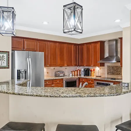 Grand Panama Beach Resort Pet Friendly Rentals By Panhandle Getaways Panama City Beach Room photo