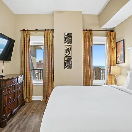 Grand Panama Beach Resort Pet Friendly Rentals By Panhandle Getaways Panama City Beach Room photo